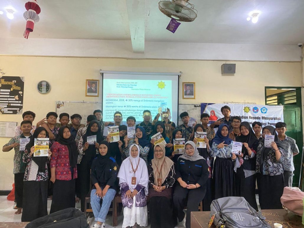 UWM Gelar PKM di SMA Negeri 1 Gamping: Edukasi Minuman Sehat untuk Cegah Anemia pada Remaja Putri
